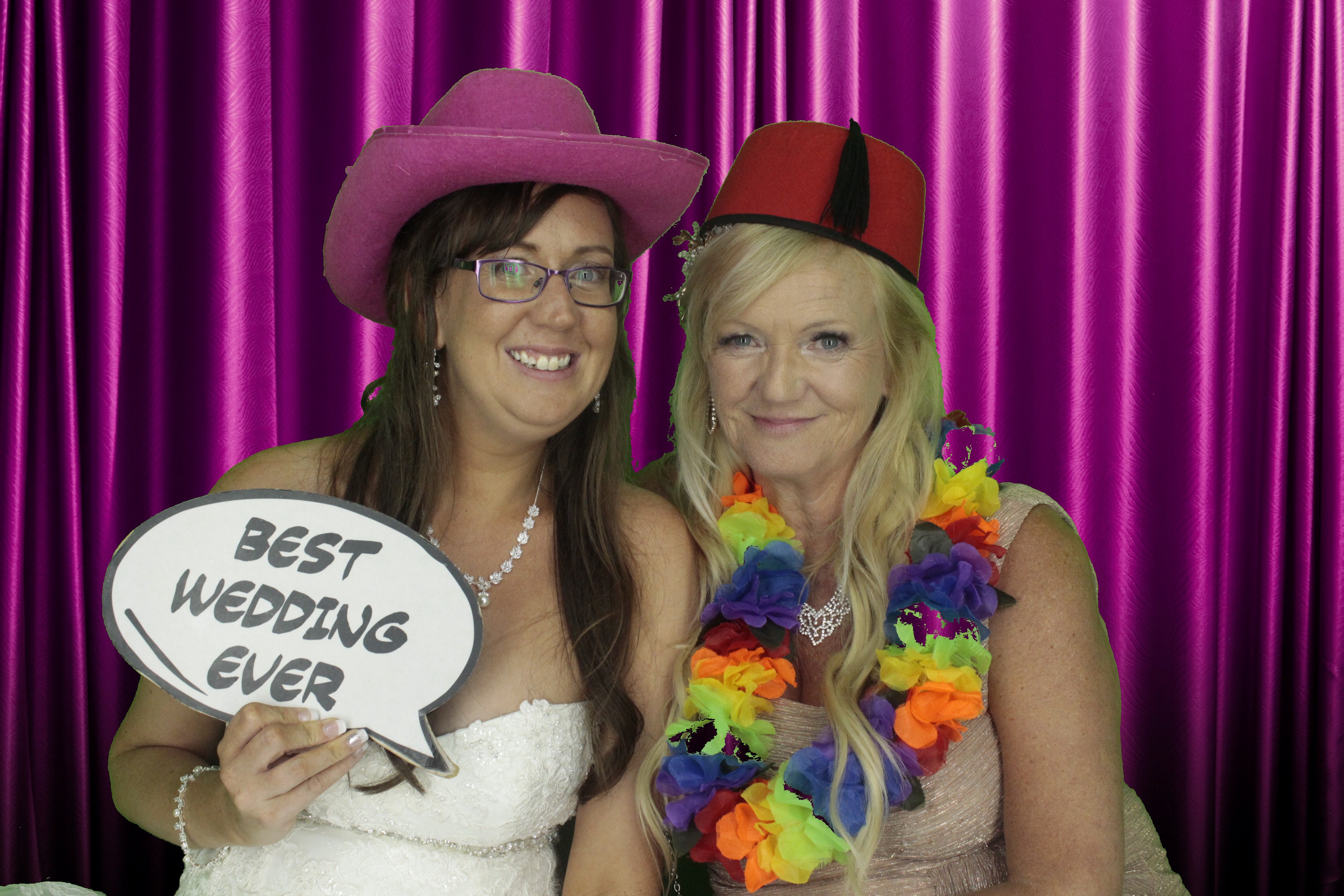 Leanne & Mike's Wedding | View more photos from the event at gallery.myphotoboothexperience.co.uk/u/MyPhotoBoothExperienceLtd/Leanne-Mikes-Wedding